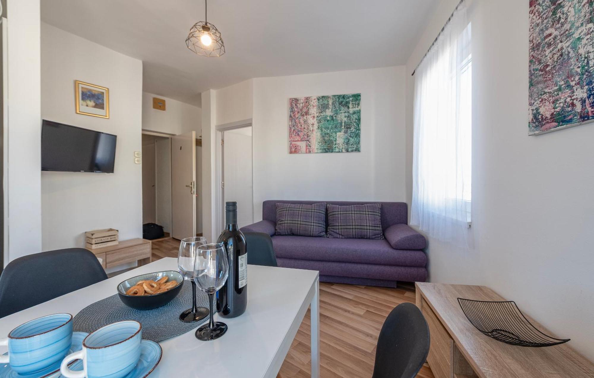 Apartman Iva โนวาลยา ภายนอก รูปภาพ